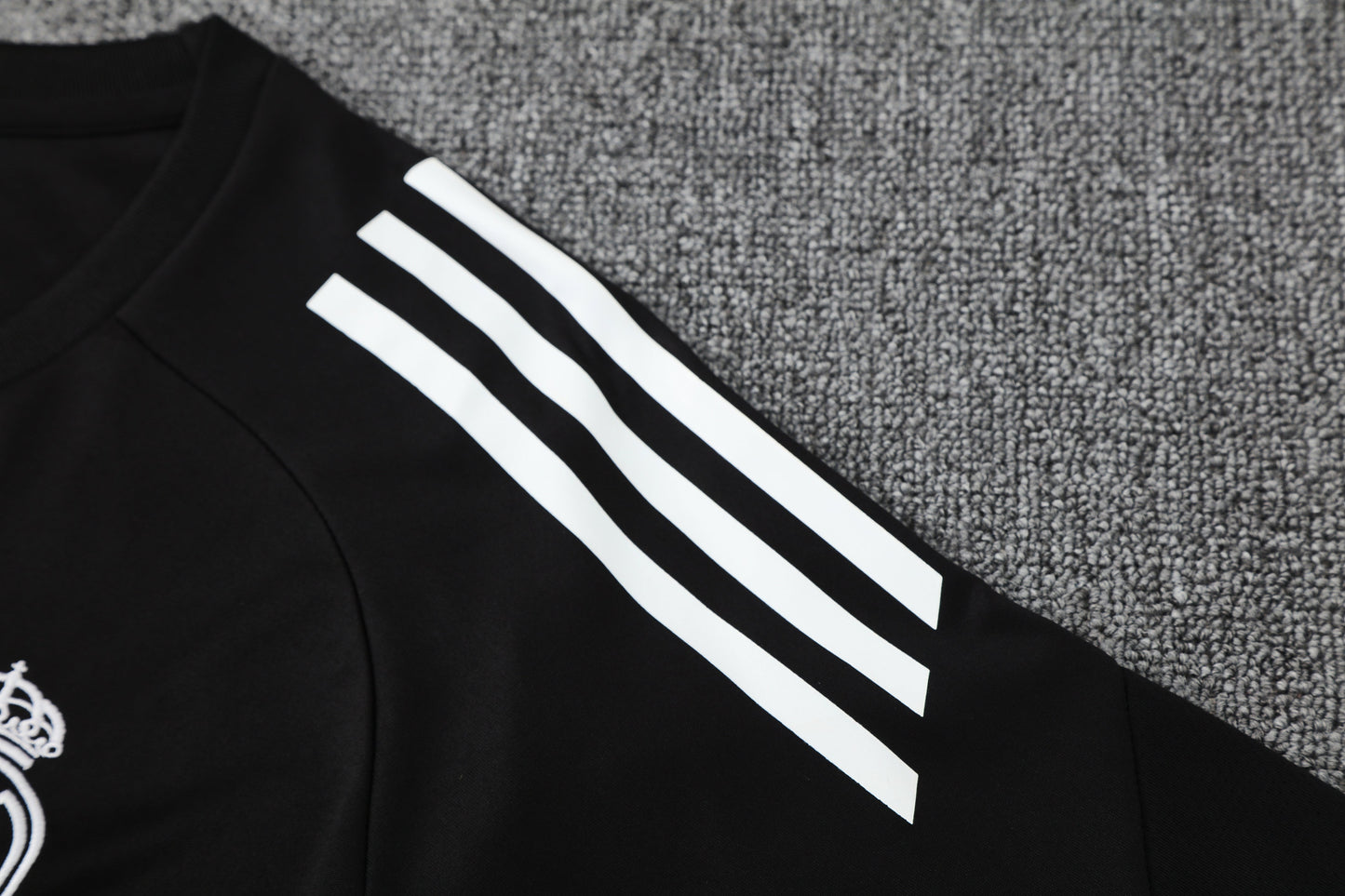 2025/2026 Real Madrid Black Training Set