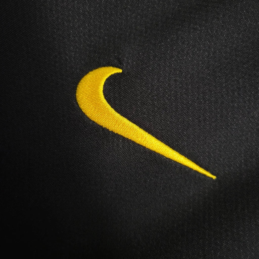 2006 Retro Portugal Away Football Shirt