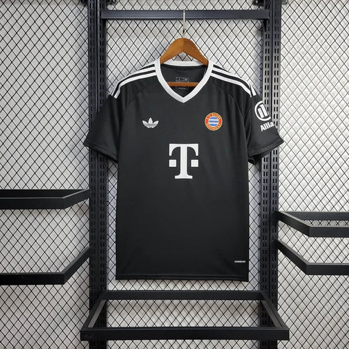 2024/2025 Bayern Munich Goalkeeper Football Jersey 1:1 Thai Quality